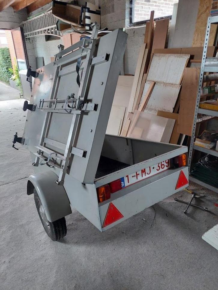 Reis aanhangwagen met bagageruimte en plaats voor 3 fietsen, Auto diversen, Aanhangers en Bagagewagens, Gebruikt, Ophalen