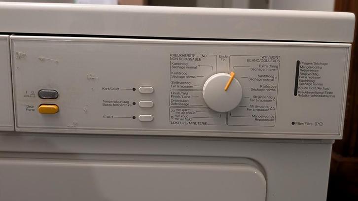 DROOGKAST MIELE NOVOTRONIC - ONVERSLIJTBAAR, Elektronische apparatuur, Droogkasten, Zo goed als nieuw, Ophalen