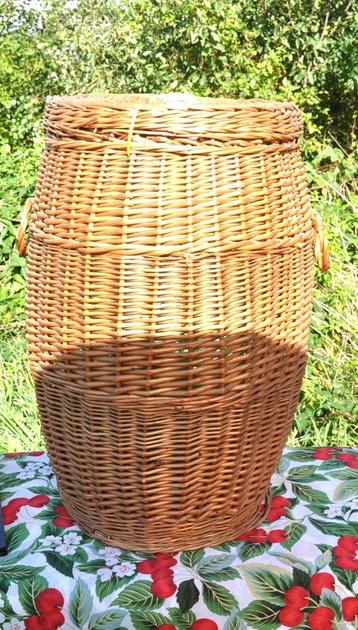 grand panier rotin avec couvercle pour linge ou rangement 