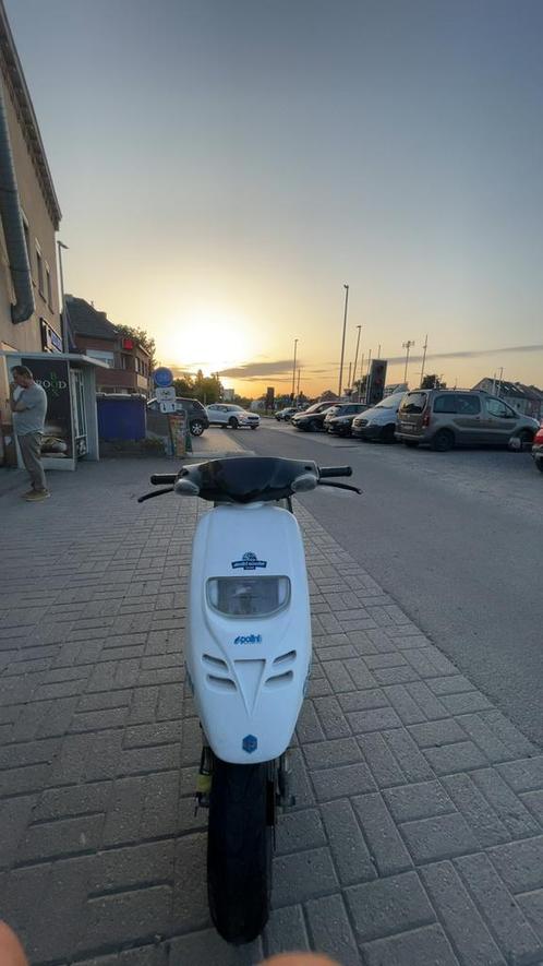 Piaggio  typhoon B klasse snelle 50, Fietsen en Brommers, Scooters | Piaggio, Gebruikt, Klasse B (45 km/u), Tweetakt, Ophalen