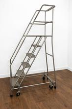 Industriële trap - rolsteiger, Ophalen, Gebruikt