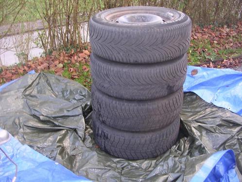 4 JANTES ET PNEUS HIVER 4 X 108 PEUGEOT CITROEN 16  POUCE, Auto-onderdelen, Banden en Velgen, Banden en Velgen, Winterbanden, 16 inch