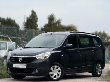 Dacia Lodgy 1.6i • 7 zit • GPS • Airco • Top Wagen beschikbaar voor biedingen