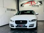 Jaguar XE 2.0 T * GARANTIE 12 MOIS * 1ER PROPRIETAIRE *, Autos, 5 places, Cuir, Berline, 4 portes