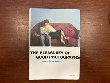 The Pleasures of Good Photographs - Essays by Gerry Badger beschikbaar voor biedingen