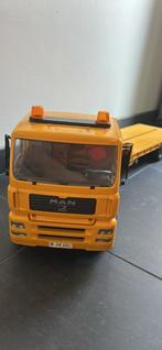 Bruder vrachtwagen met graafmachine, Kinderen en Baby's, Ophalen, Zo goed als nieuw