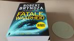 2 boeken robert bryndza duivels bocht ,fatale waarheid, Ophalen of Verzenden, Zo goed als nieuw