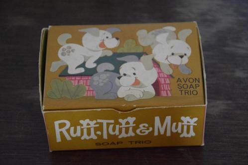 Vintage avon zeep - Ruff, Tuff & Muff (verzamel object), Verzamelen, Parfumverzamelingen, Zo goed als nieuw, Parfumfles, Gevuld