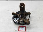 WIELNAAF LINKS VOOR Skoda Fabia III (NJ3) (01-2014/06-2021), Gebruikt, Skoda