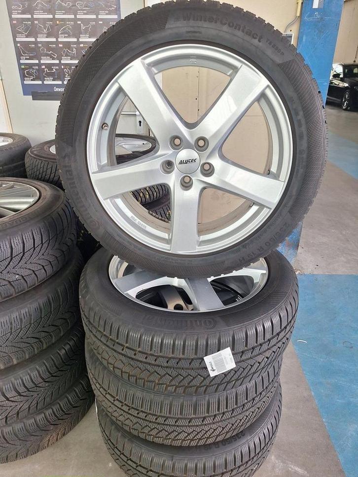 Volvo XC40 Winterset 19 Inch, Auto-onderdelen, Banden en Velgen, Banden en Velgen, Winterbanden, 19 inch, 235 mm, Personenwagen