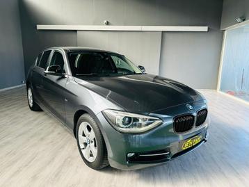 BMW 118 118iA * Automaat *