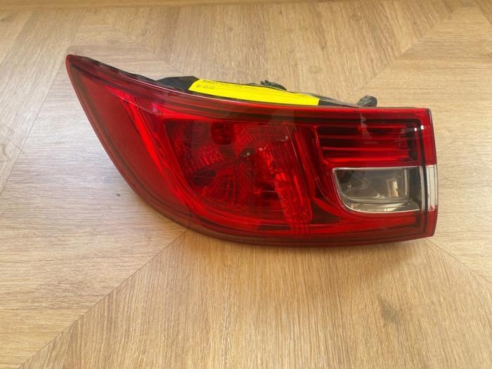 Achterlicht links van een Renault Clio, Auto-onderdelen, Verlichting, Renault, Gebruikt, 3 maanden garantie, Ophalen of Verzenden