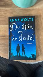 Anna Woltz - De spin en de sleutel, Ophalen of Verzenden, Anna Woltz