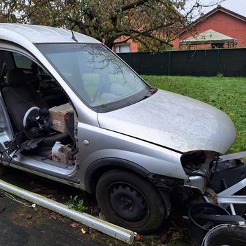 Opel combo stukken  beschikbaar voor biedingen