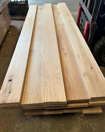 Eiken planken te koop. Geschaafd 30 mm. 2/3 meter lengte.  disponible aux enchères