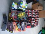 Pokemon lot lege etb's + boxen + 700 kaarten, Ophalen, Zo goed als nieuw, Meerdere kaarten