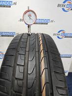 2x Pirelli Cinturato P7 (RFT) 205/45 R17 88W 205/45/17 20545, Auto-onderdelen, Banden en Velgen, Gebruikt, 17 inch, Band(en), Personenwagen