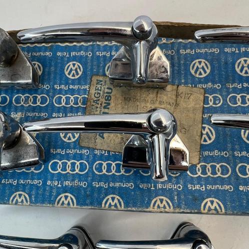VW Nos linker ventilatieslot Kever 56-67 splitbus -67, Auto diversen, Auto-accessoires, Gebruikt, Ophalen of Verzenden