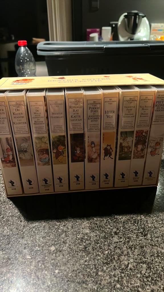 Beatrix Potter set 10 vhs banden, Cd's en Dvd's, VHS | Kinderen en Jeugd, Gebruikt, Kinderprogramma's en -films, Tekenfilm, Alle leeftijden