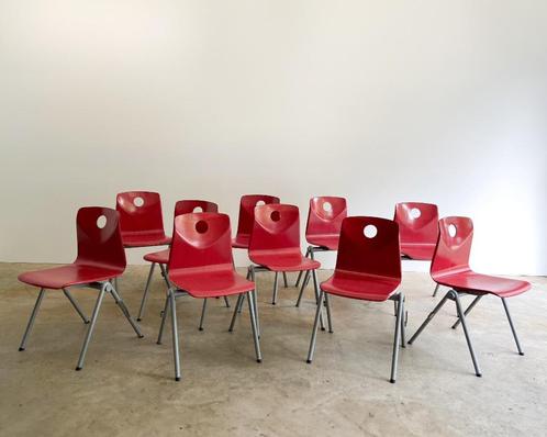 10x Pagholz Galvanitas S30 stoel, Huis en Inrichting, Stoelen, Gebruikt, Vijf, Zes of meer stoelen, Hout, Metaal, Rood, Ophalen