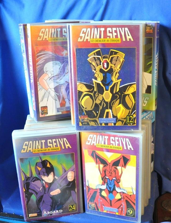 36 cassettes vhs les chevaliers du zodiaque  de 1986 à 1989, Cd's en Dvd's, VHS | Kinderen en Jeugd, Gebruikt, Tekenfilms en Animatie