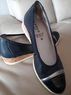 ONBERISPELIJK!, Ophalen, Schoenen met lage hakken, Blauw, Cypres