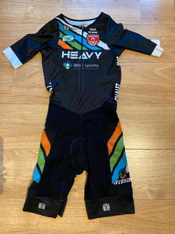 Trisuit - Triatlonpak beschikbaar voor biedingen
