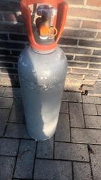 Co2 fles, gevuld, Ophalen, Gebruikt
