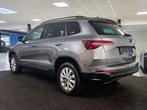 Skoda Karoq 1.0 TSI Active 110pk - Btw aftrekbaar (bj 2023), Auto's, Skoda, Voorwielaandrijving, Stof, Gebruikt, Euro 6