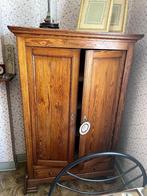Meuble pitchpin bon état général, Antiquités & Art, Antiquités | Meubles | Armoires, Enlèvement