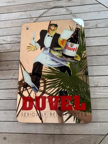 Duvel spiegel met ketting  beschikbaar voor biedingen