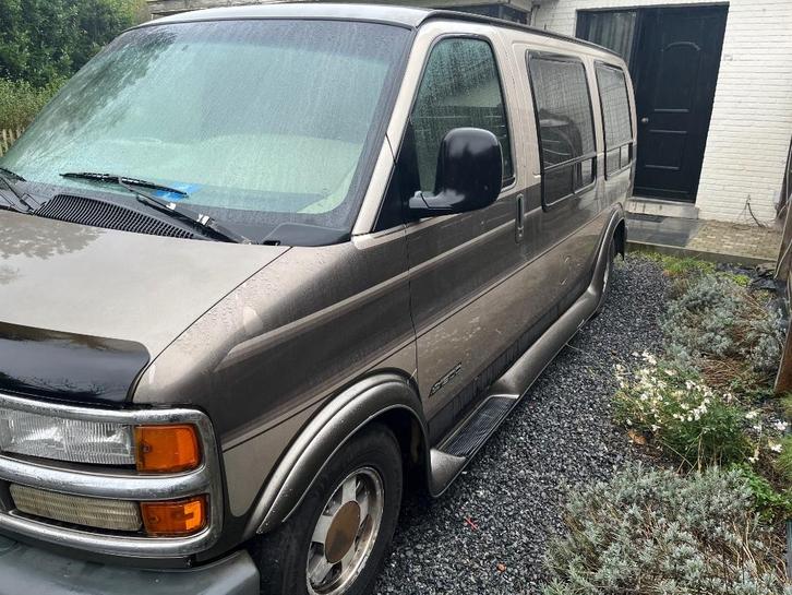 Chevrolet express 5.7l camper registratie, Auto's, Chevrolet, Particulier, Chevy Van, 4x4, Airbags, Airconditioning, Android Auto