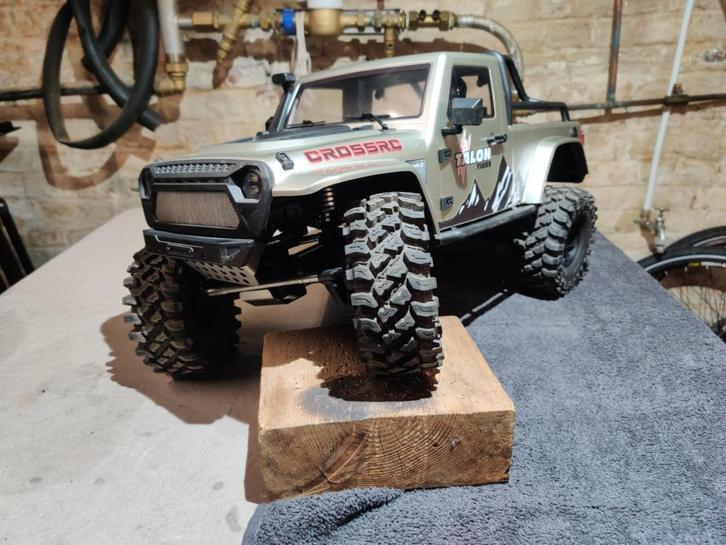 Cross RC EMO X 1/8, Hobby & Loisirs créatifs, Modélisme | Radiocommandé & Téléguidé | Voitures, Comme neuf, Voiture off road, Électro