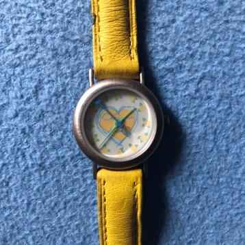 Montre Chipie vintage, cadran coeur, jaune, Enlèvement ou Envoi, Neuf, Ustensile
