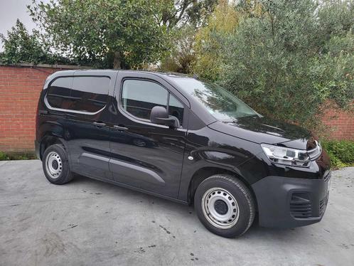 Citroën Berlingo 1.5 HDi ~ état neuf ~ garantie, Autos, Camionnettes & Utilitaires, Entreprise, Achat, ABS, Airbags, Air conditionné