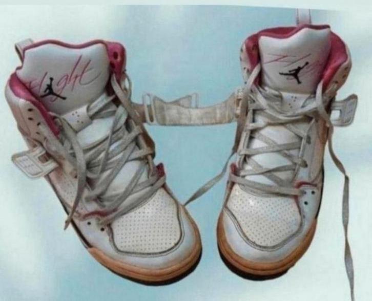 ✨️JORDAN AIR Sneakers Maat 38 - Met BUNDELKORTING‼️✨️✨️, Kleding | Dames, Schoenen, Gedragen, Sneakers, Wit, Ophalen of Verzenden