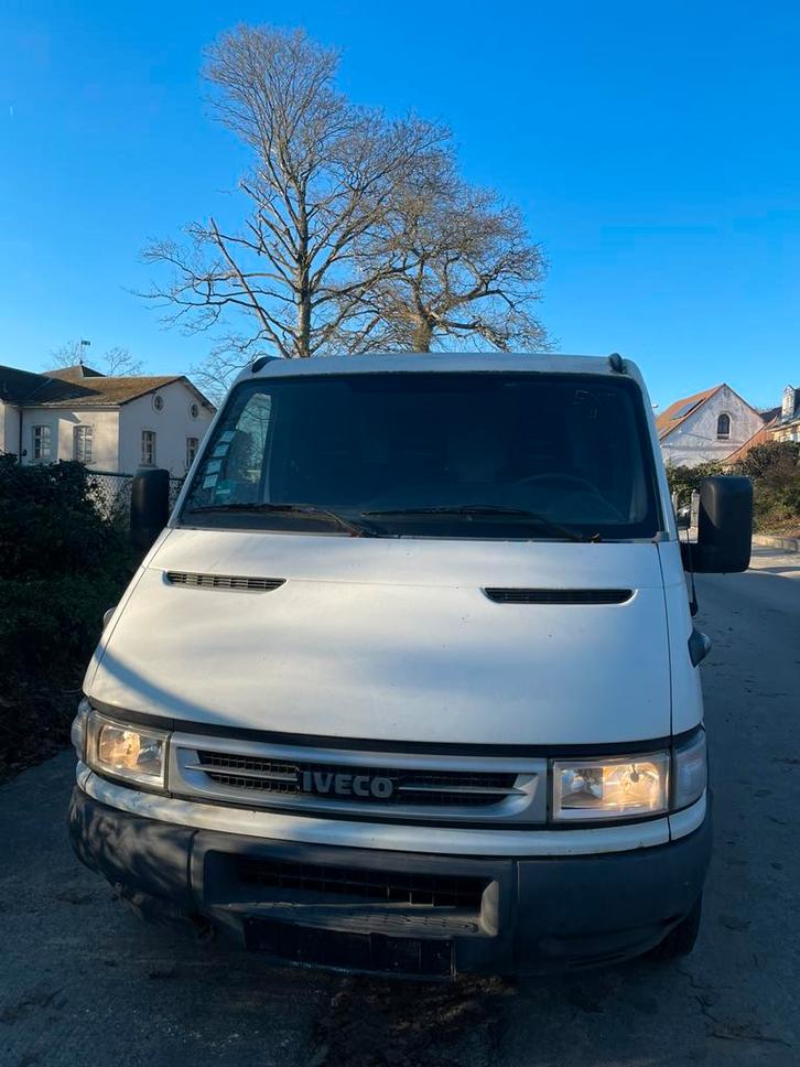 Iveco Daily, Auto's, Bestelwagens en Lichte vracht, Particulier, Iveco, Handgeschakeld, Ophalen of Verzenden