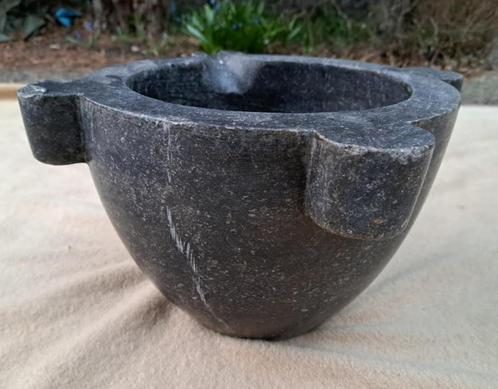 vijzel in blauwsteen of zwart marmer, Antiek en Kunst, Curiosa en Brocante, Ophalen