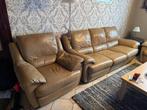 Te koop Beige lederen salon 3 zit 2 zit en club, Huis en Inrichting, Ophalen, Gebruikt, Leer, Rechte bank