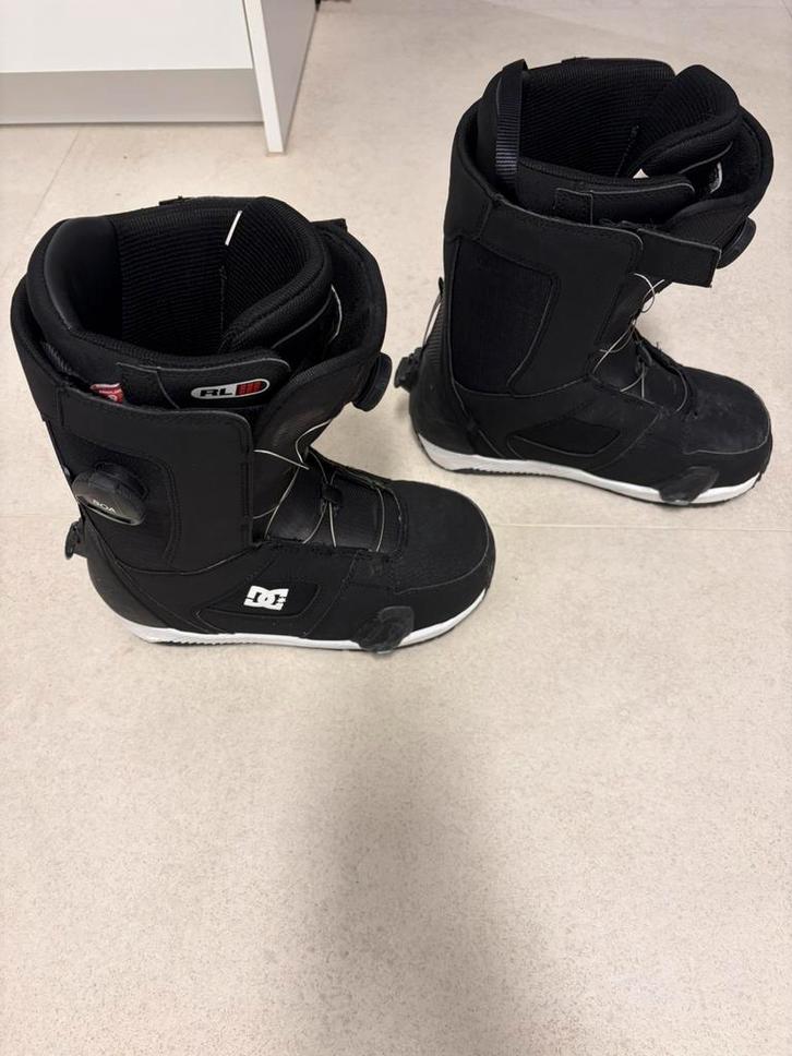 Dc step on boots maat 42, Sports & Fitness, Snowboard, Utilisé, Bottes de neige, Enlèvement ou Envoi