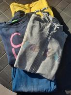 Lot 4  vêtements fille(  Benetton ), Ophalen, Zo goed als nieuw