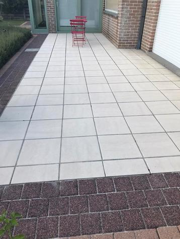 Terrastegel in beton 39x39 cm : Gratis beschikbaar voor biedingen