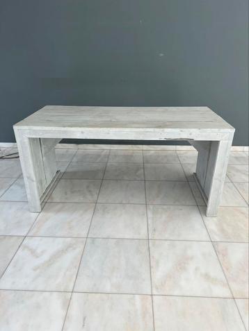 Wit massief houten (hoek) bureau van steigerhout beschikbaar voor biedingen
