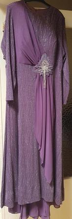 Robe de soirée violette et argentée taille 46, Vêtements | Femmes, Habits de circonstance, Enlèvement ou Envoi, Comme neuf, Violet