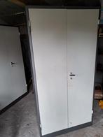 Mooie stevige zadelkast, Enlèvement, Comme neuf