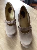 Chaussures nubuck naturel, Ophalen, Pumps, Beige, Zo goed als nieuw
