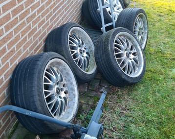 Evo 18 inch velgen - ET20 ( komen van een bmw e39 ) beschikbaar voor biedingen