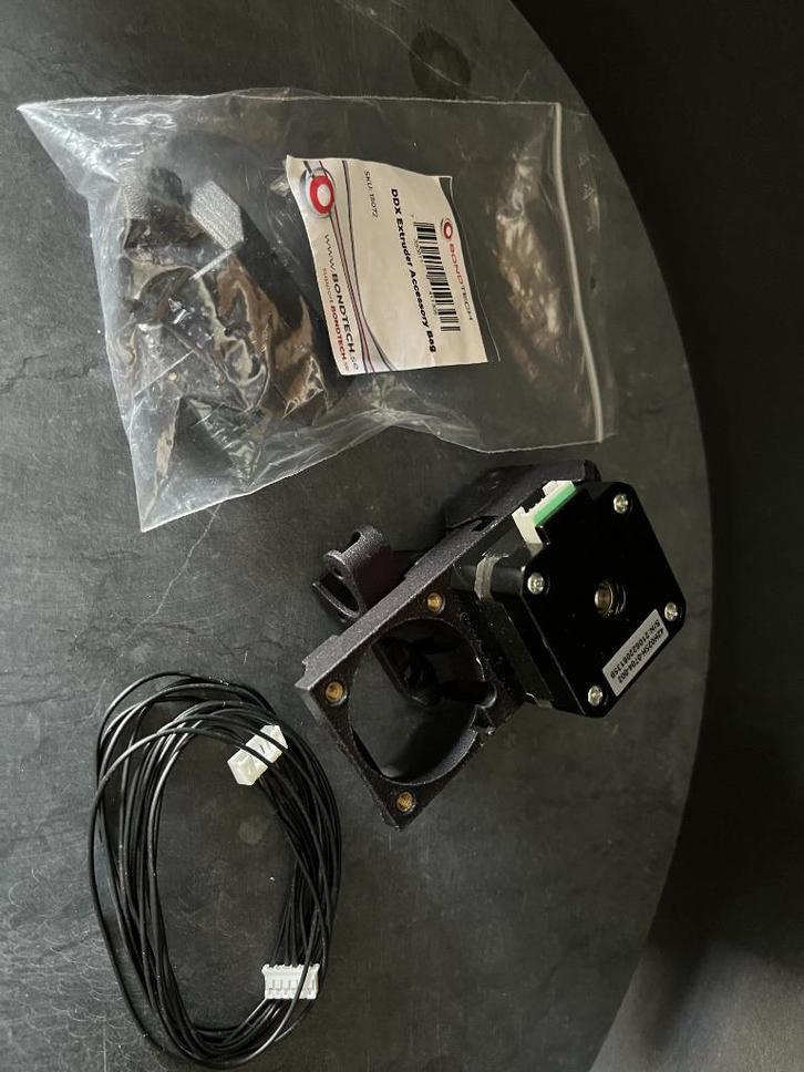 Bondtech DDX3 V3 Dual/Direct Drive Extruder, Computers en Software, 3D-printerbenodigheden, Zo goed als nieuw, Ophalen of Verzenden