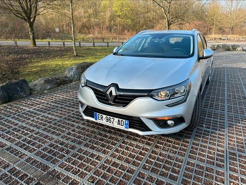 RENAULT MEGANE IV ESTATE 1.5 DCI 110 CV, Auto's, Renault, Particulier, Mégane, Airbags, Airconditioning, Apple Carplay, Bluetooth