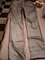 Mooie grijze glinstere broek 38, Kleding | Dames, Broeken en Pantalons, Ophalen